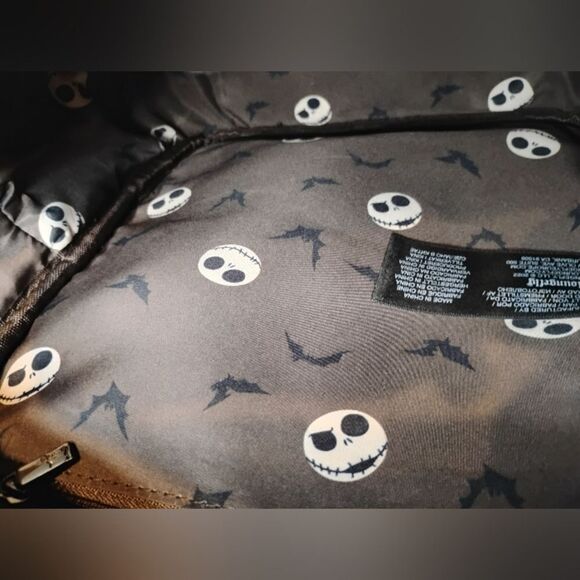 *USED* Loungefly Nightmare Before Christmas Bag main image 6